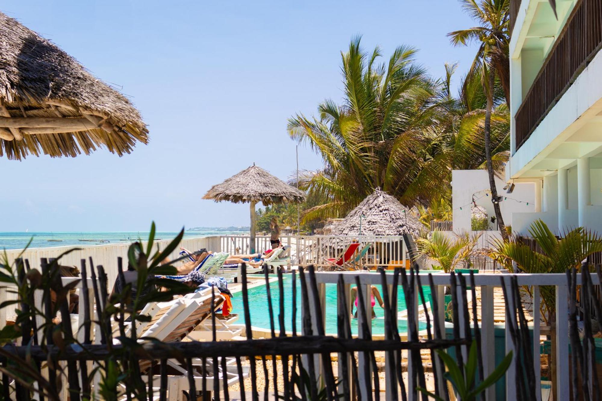 Pili Pili Tropical Beach Jambiani  Eksteriør billede
